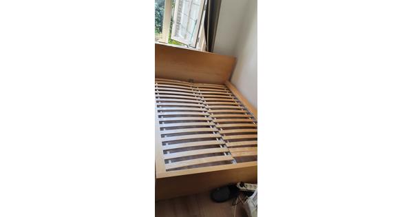 Bedframe inclusief lattenbodem