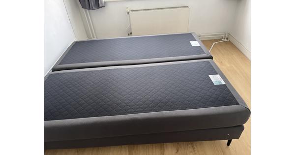 2 persoonsbed, 3 jaar oud