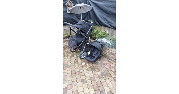 Banini kinderwagen compleet 