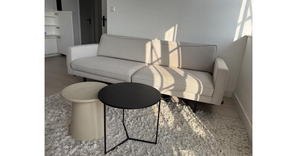 Mooie crème bank in zeer goeie staat