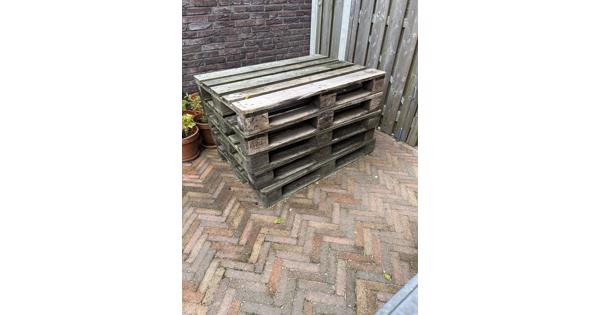 Pallets af te halen