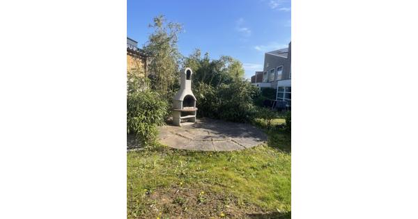 Rond terras en barbecue