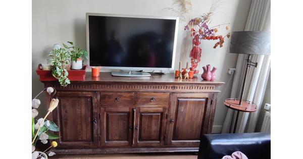 Landelijk Dressoir beschikbaar 