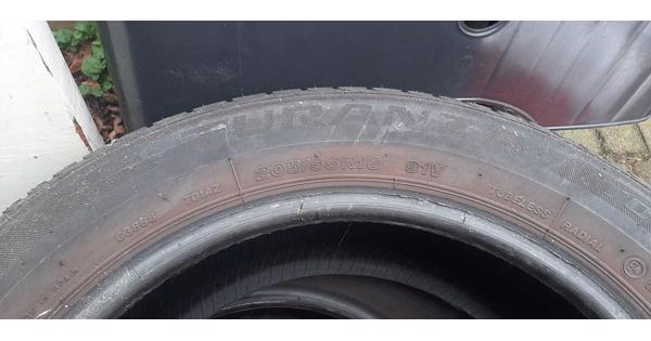 4 zomerbanden maat 205/55R16
