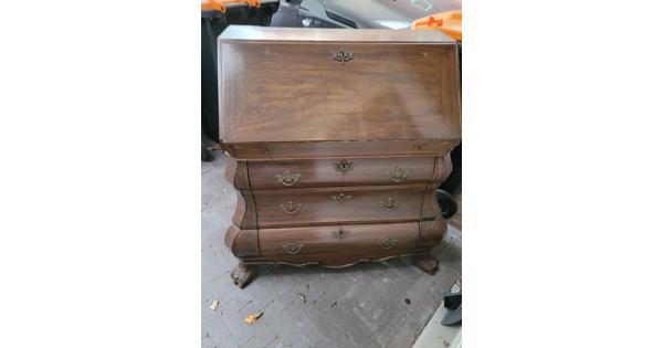 Secretaire