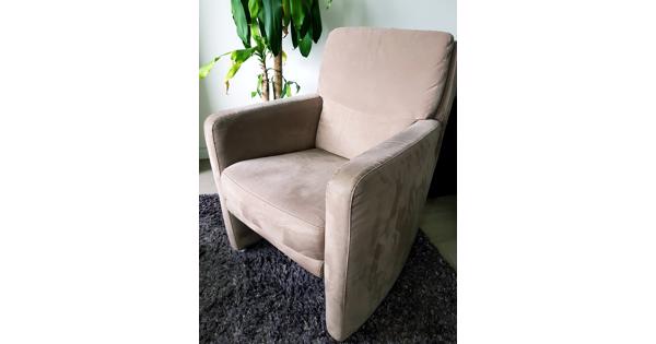 Zitstoel/Fauteuil. Comfortabele stoel, in goede staat.