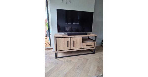 Zo goed als nieuw tv meubel
