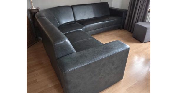 Ruime hoekbank antraciet/zwart