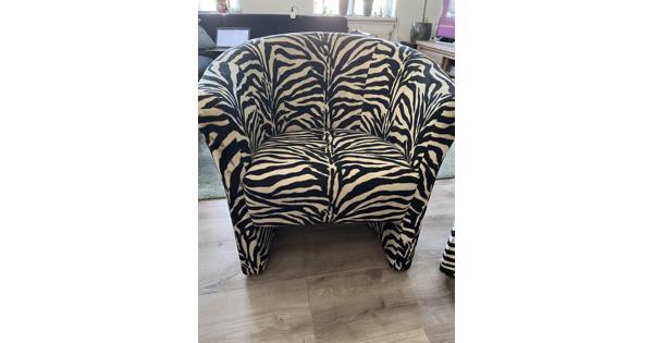 2 Leuke fauteuils , tijgerprint . In goede staat. 