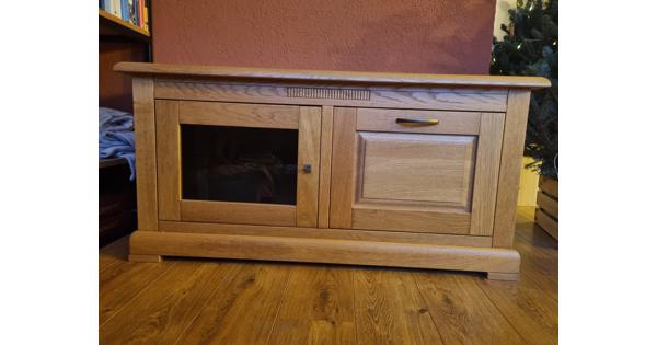 Massief eikenhouten meubel