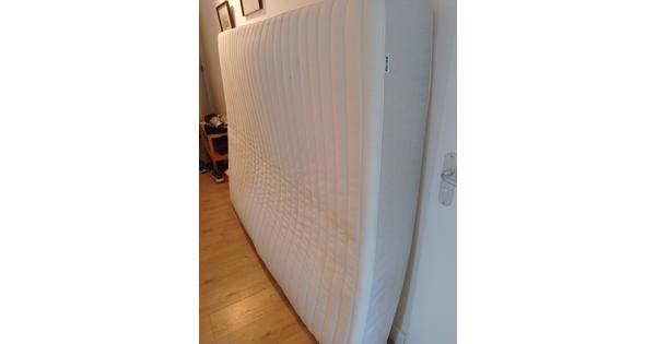 Matras 200x160 Gebruikt: Goede conditie