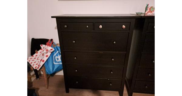 Hemnes ladekast 6 lades bruin