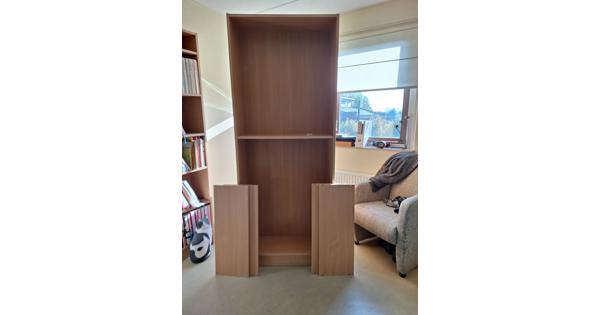 2 boekenkasten