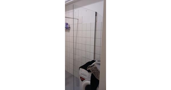 Glasplaat badkamer