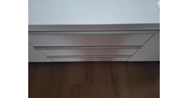 Tv meubel: Ikea Besta Burs 