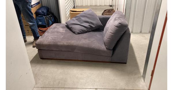 Mooie grijze sofa