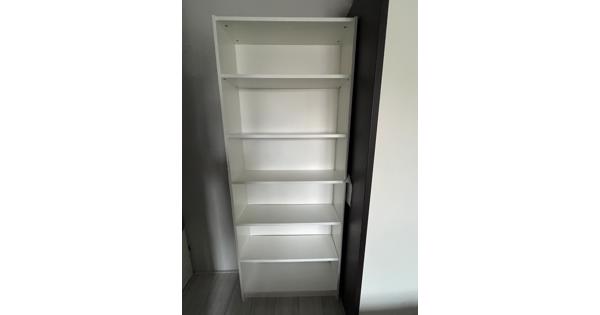 Ikea Billy boekenkast wit - gratis af te halen Bergen op Zoom