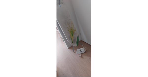 Strijkplank + stoomstrijkijzer