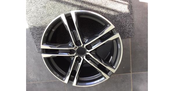 1 stuk originele BMW velg 18 inch