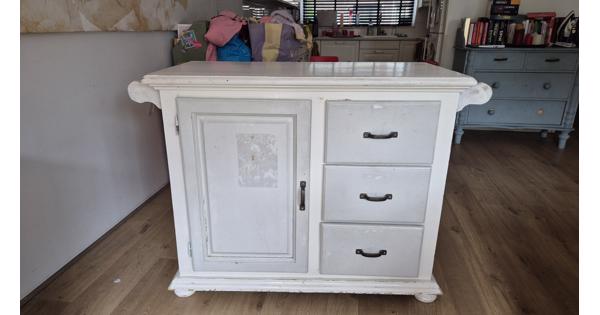 Brocante commode