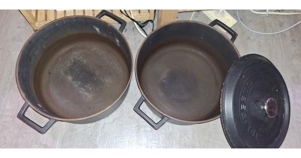 Grote gietijzeren pannen