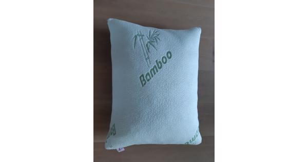 Hoofdkussen bamboe nieuw
