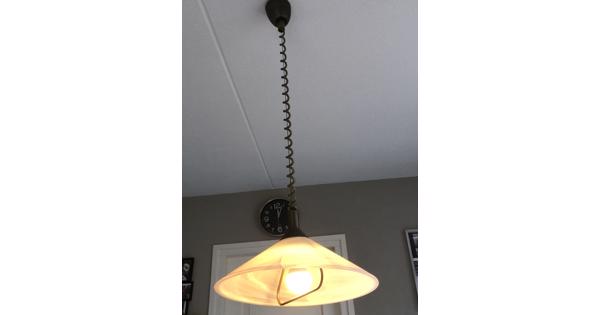 Hanglamp van opaal glas