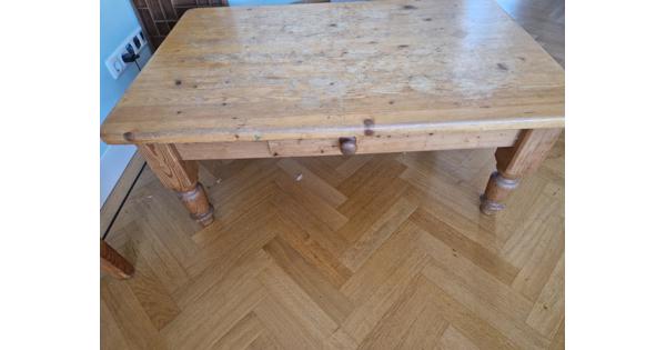 houten salon tafel 