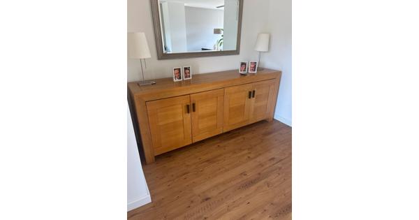 dressoir  tafel,  salon tafel , tv meubel  en planten tafel