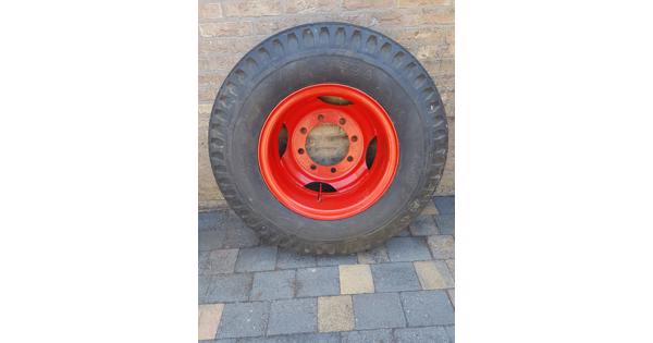 Wiel voor botenwagen