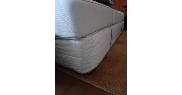 Twee matrassen hoog 18 en 27cm