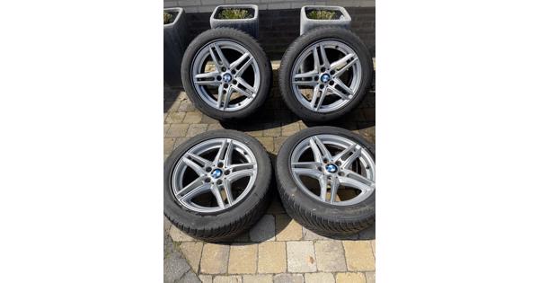 4 lichtmetalen velgen 17 inch bmw