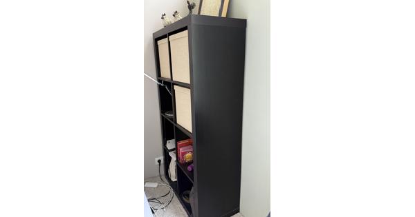 Mooie open Ikea (boeken)kast, zwart 