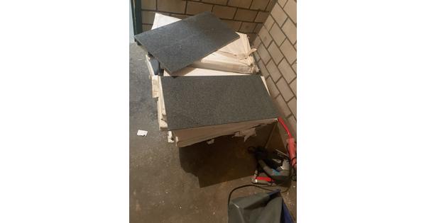 Tegels 60 by 30, 15m2 antraciet 