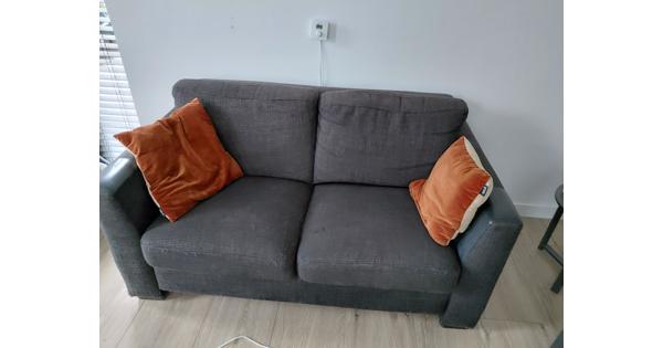 2 bankstellen (2 en een 2,5 zits)