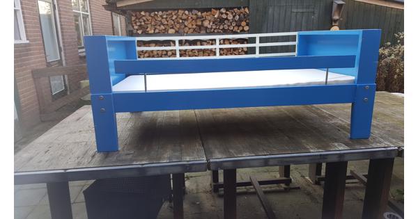 Peuterbed aangepast Ikea