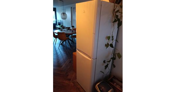 Koel/vriescombinatie werkt nog goed.