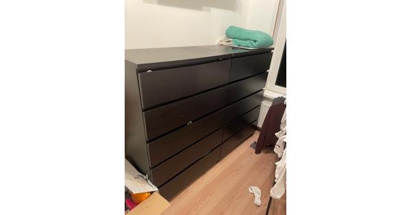 Zwarte Ikea ladekasten 2x