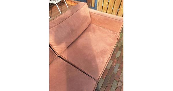 Comfortabele 3-zits bank van suède (bruin)