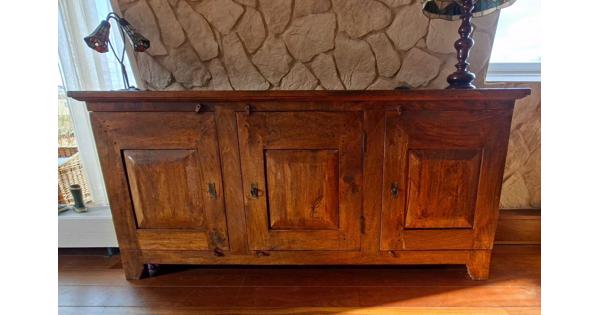 Houten dressoir