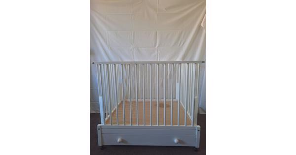 Witte Baby box