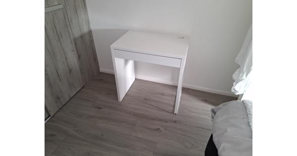 Bureau met lade