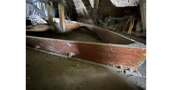 Houten zeilboot