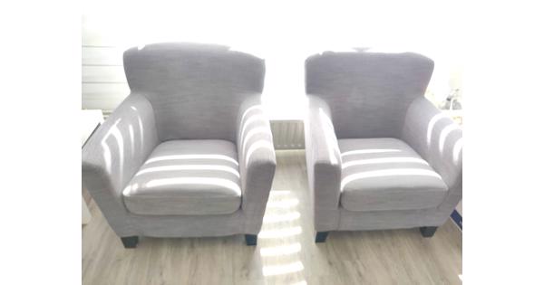 2 woonkamer stoelen, grijs