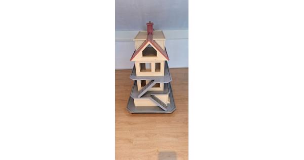 GROOT poppenhuis