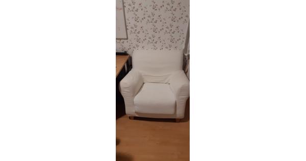 Witte fauteuil 