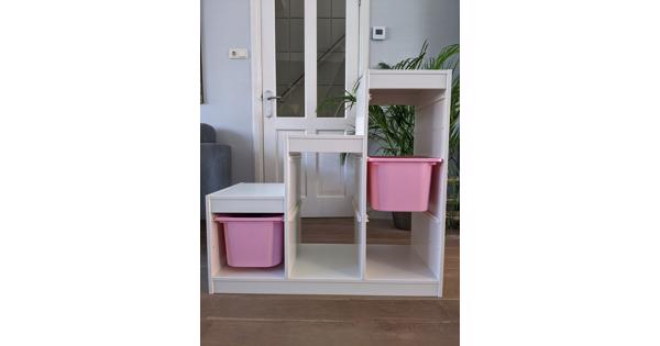 Ikea Trofast kast wit met roze bak