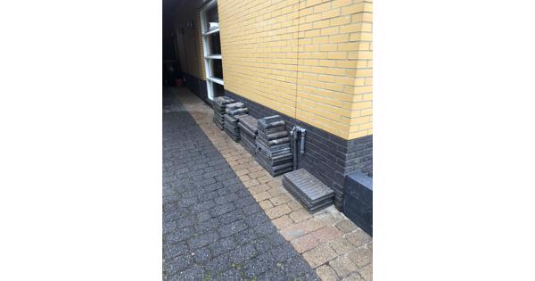 Palissades waaltjes en terrasstenen