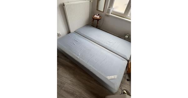 Box springs160x 200cm