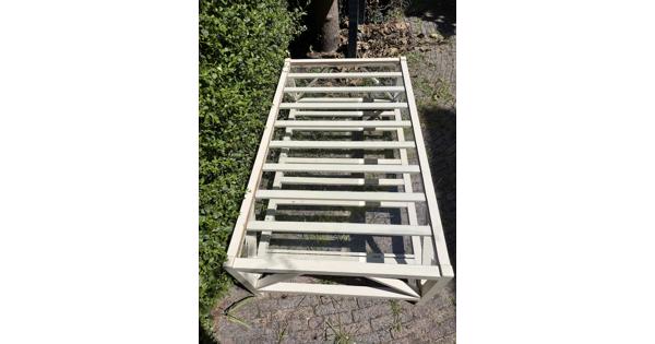 Salontafel met glasplaat